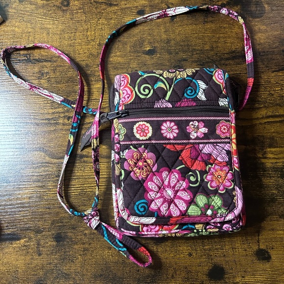 Vera Bradley Handbags - ***SOLD***Vera Bradley mini hipster Crossbody bag